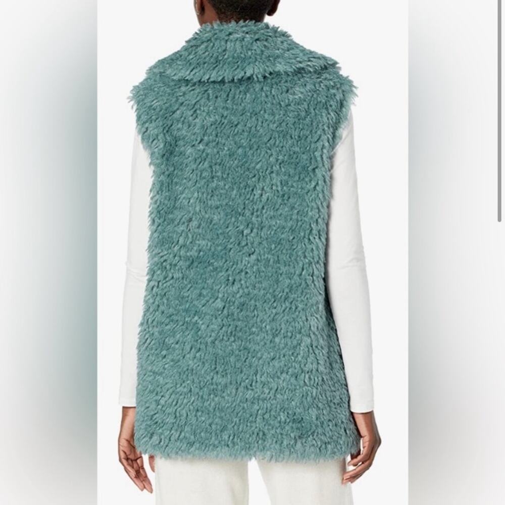 UGG TAMMIE FAUX FUR VEST GREEN Teddy Fluffy Oversized XL - Picture 3 of 8